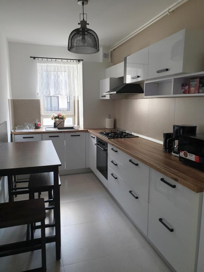 ブラショフQualis Apartament2アパートメント エクステリア 写真