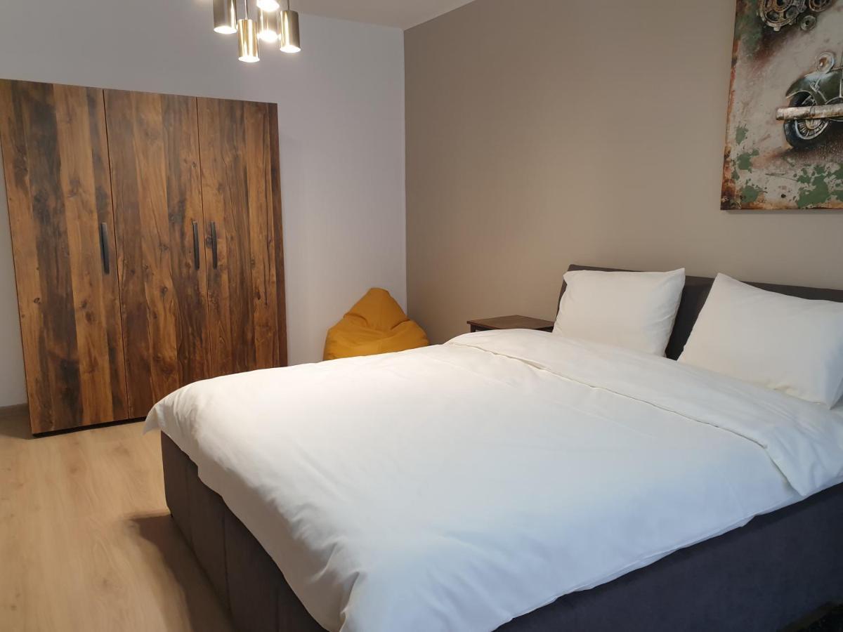 ブラショフQualis Apartament2アパートメント エクステリア 写真